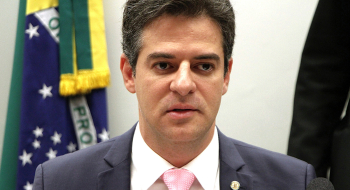 Projeto de Ismael exige consentimento dos pais para aulas sobre gênero